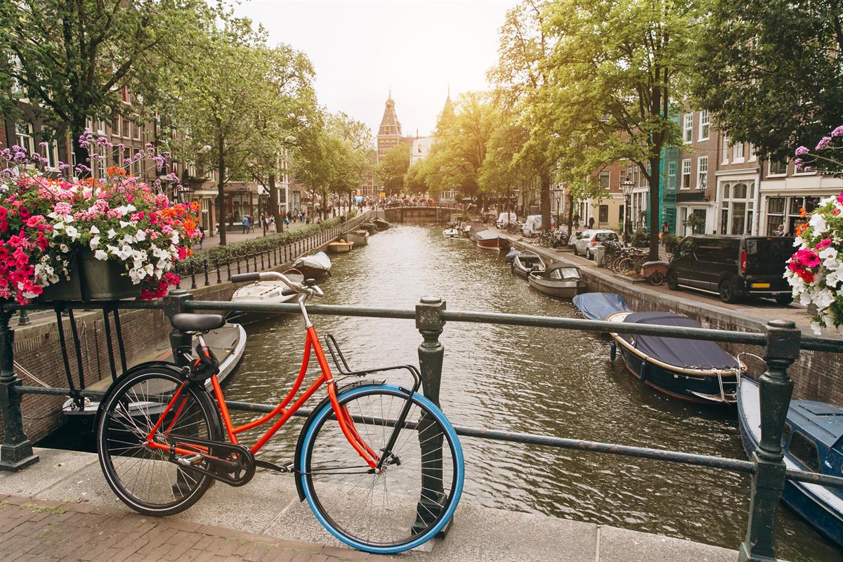 /Portals/0/NADevEventsImages/Amsterdam 6_300.jpg